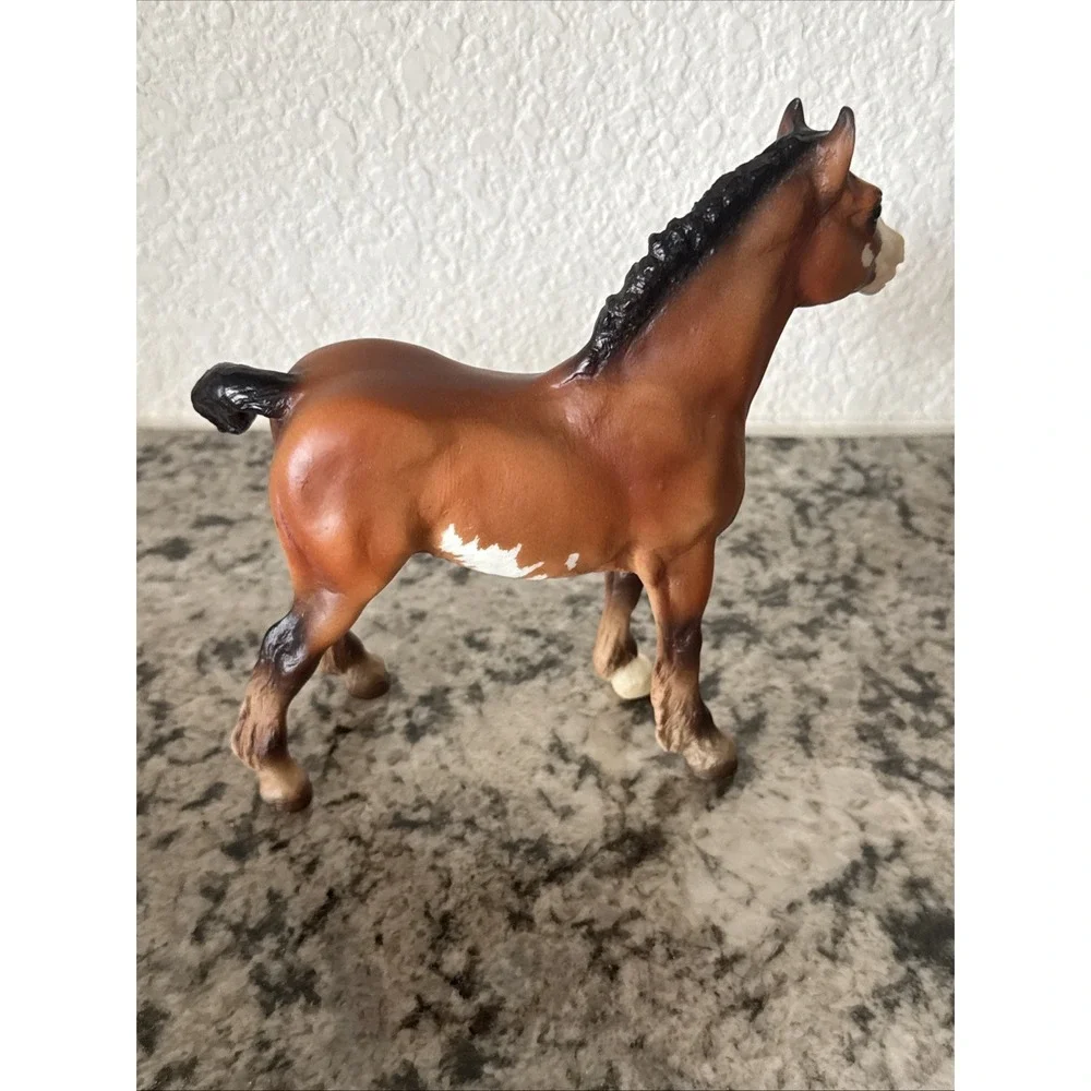 Lot Of 6- Play or Display Traditional Breyer Horses